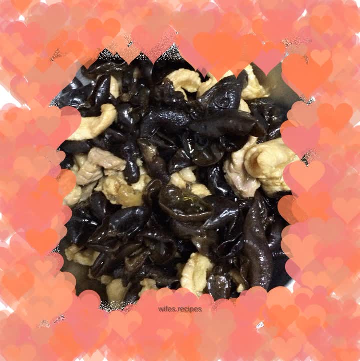 Stir-fried lean meat with fungus