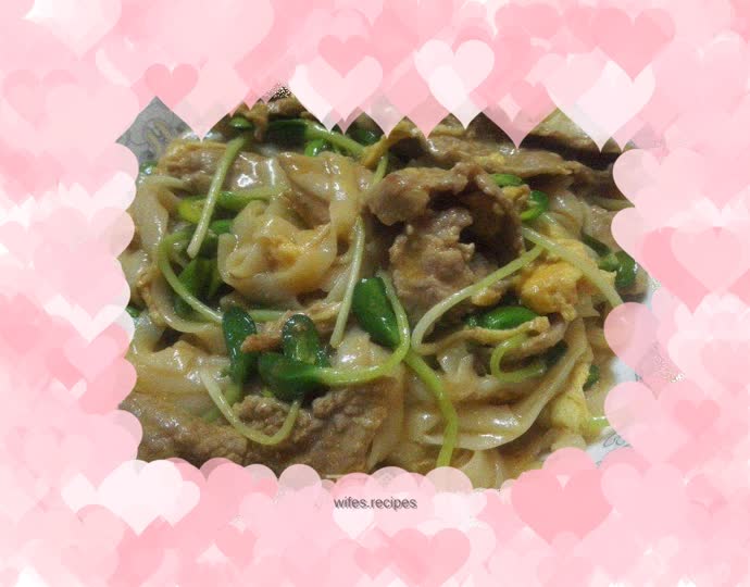 Beef fried rice noodles