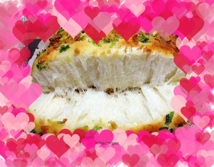 Chives and meat floss bread