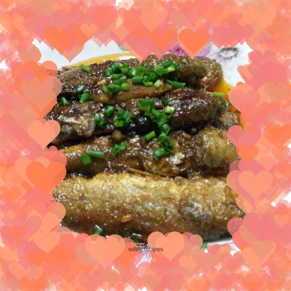 Sauce-flavored small yellow croaker