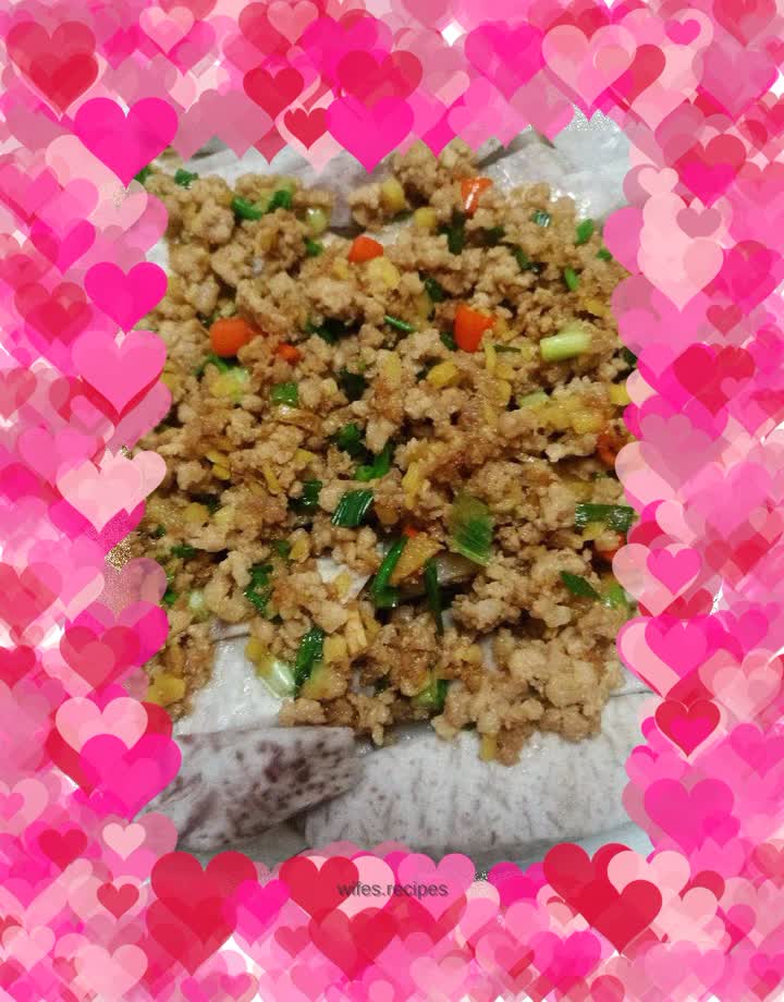 Taro with minced meat