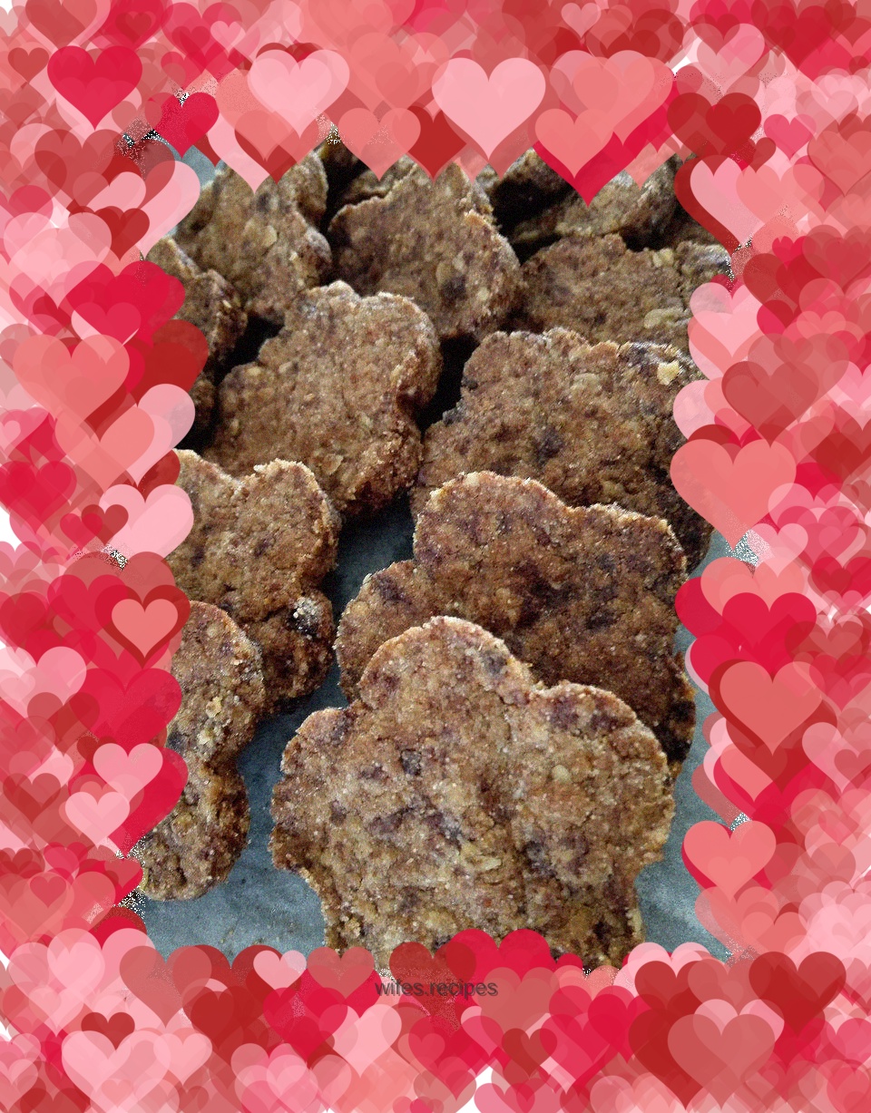 Whole wheat digestive biscuits