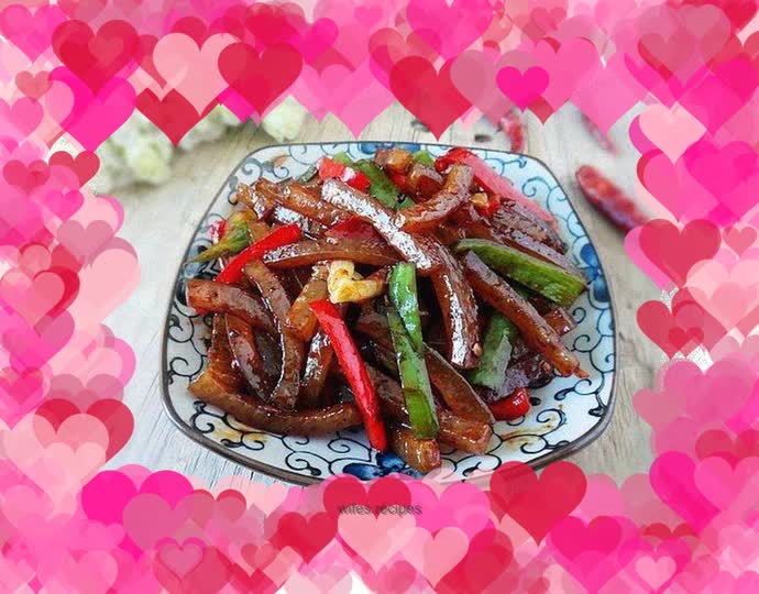 Stir-fried pork rinds with two peppers