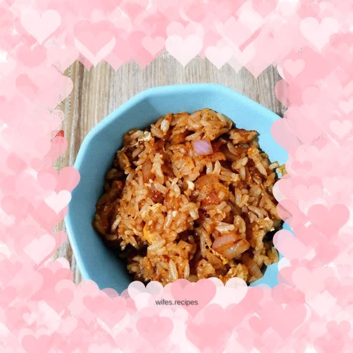 Onion and egg fried rice