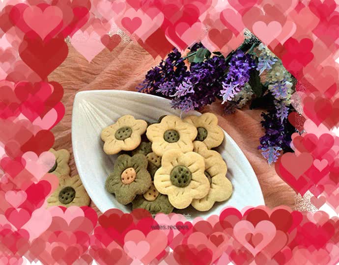 Two-color flower cookies