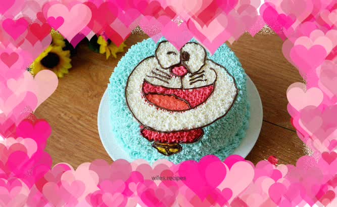 Doraemon Cream Layer Cake
