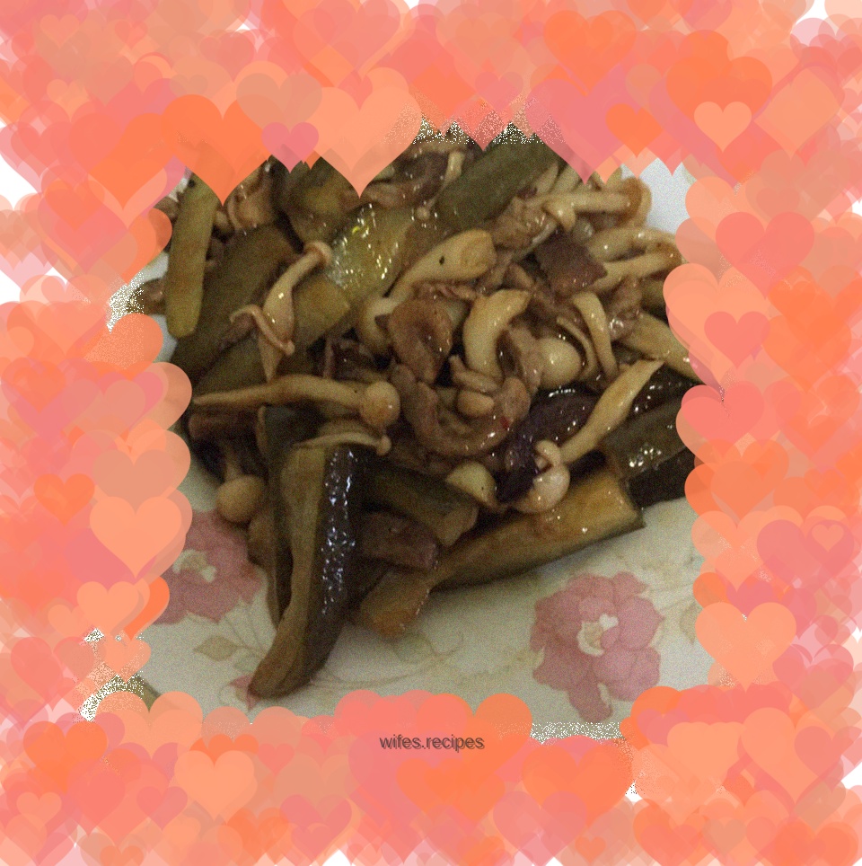 Stir-fried pickled cucumbers and braised mushrooms