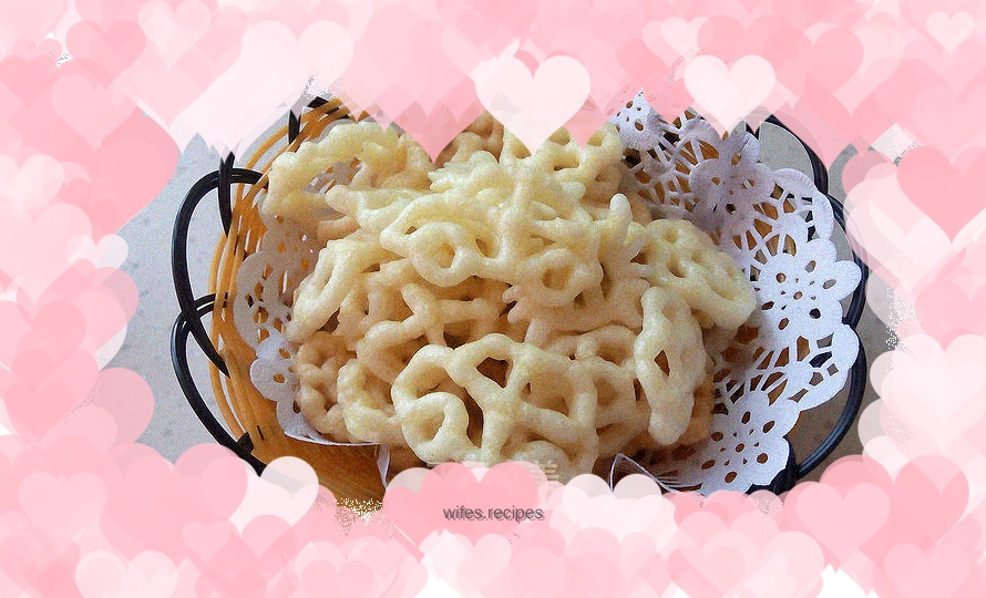 Cute shrimp crackers