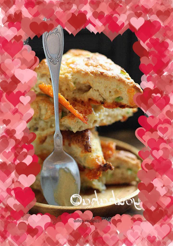 Chive and Cheese Scones