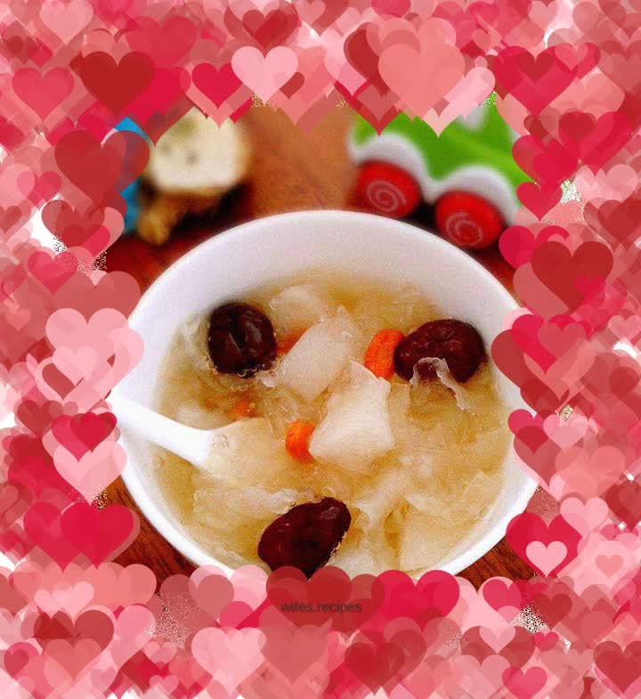 Tremella and snow pear soup