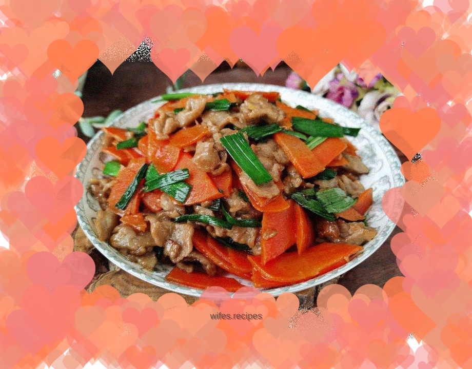 Stir-fried beef with green garlic and carrots