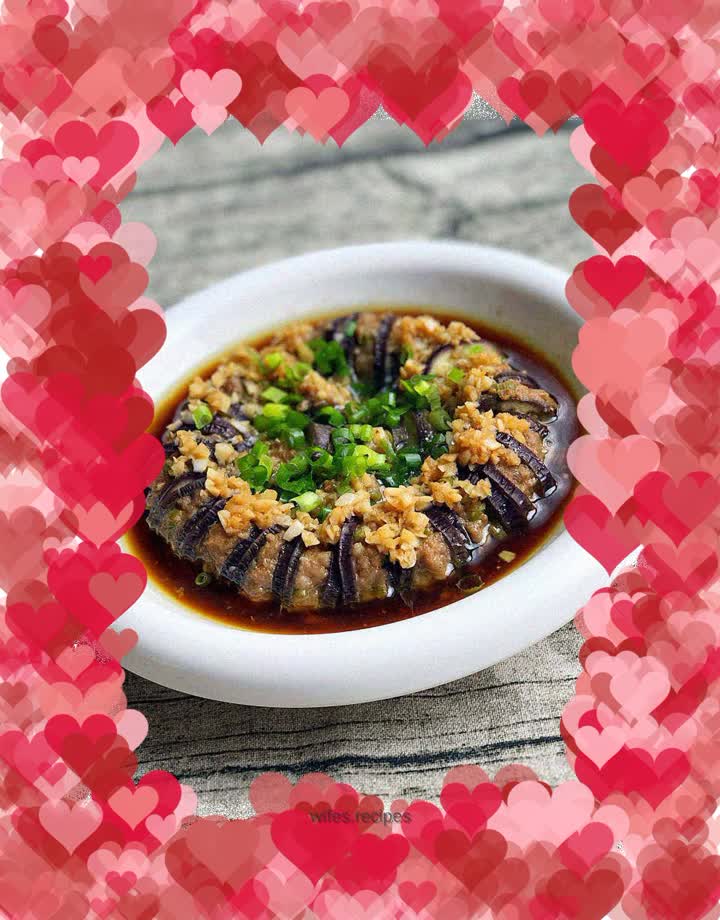 Spicy Garlic Steamed Tomato Box