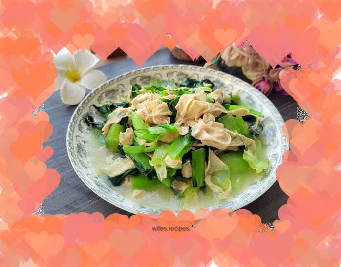 Stir-fried bean curd with vegetables