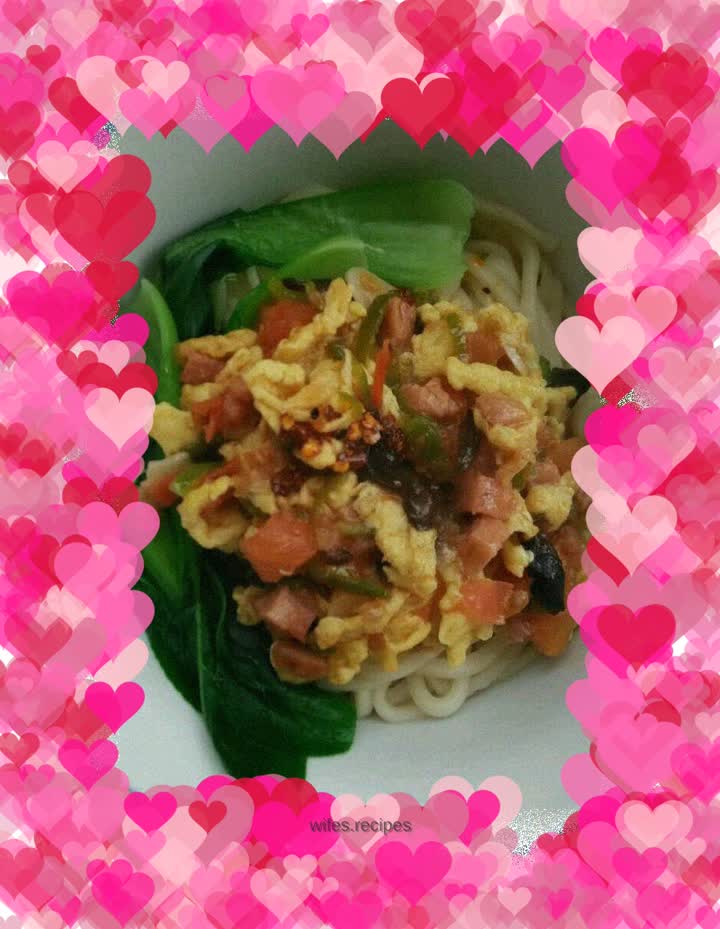 Tomato and egg braised noodles