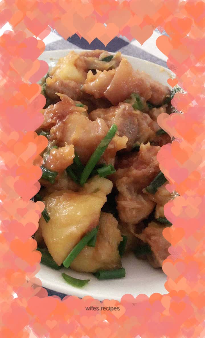 Pork Belly Stewed with Potatoes