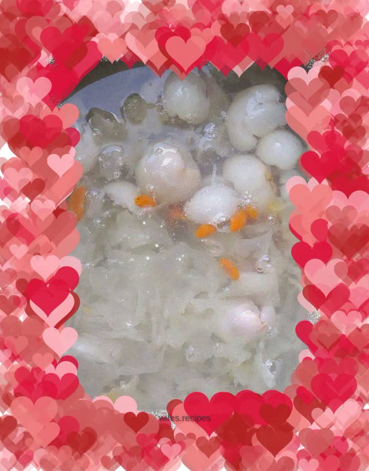 Hibiscus water (Tremella lychee syrup)