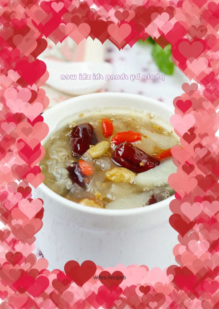 Osmanthus, Red Dates, Tremella and Snow Pear Soup