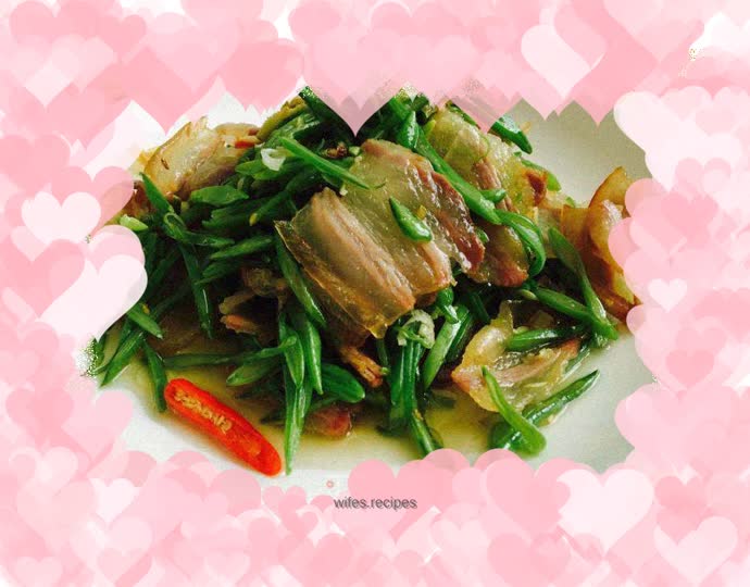 Stir-fried lentils with bacon