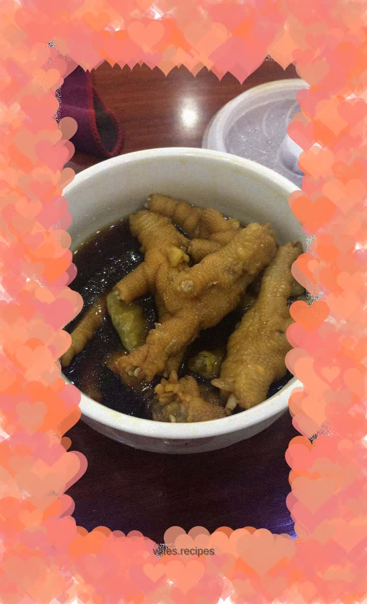 Soaked Chicken Feet