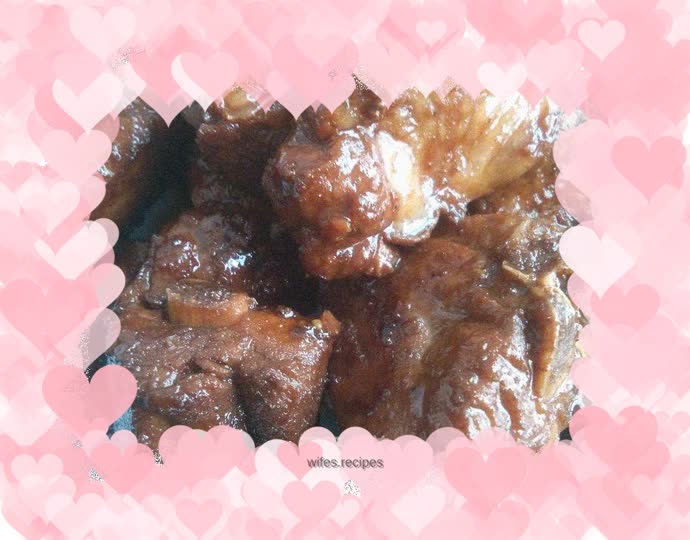 Home-style braised pork ribs