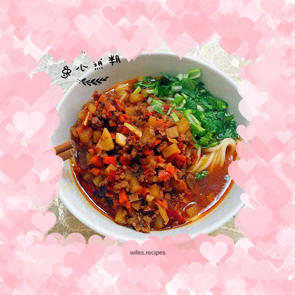 Homemade fried noodles