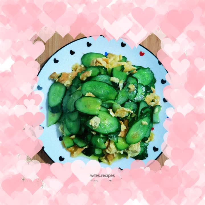 Cucumber scrambled eggs
