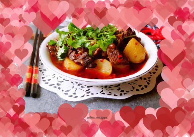 Beef brisket roasted with potatoes