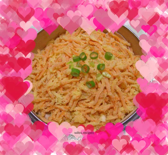 Steamed Carrot Shreds