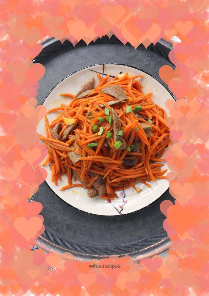 Stir-fried pork liver with carrots