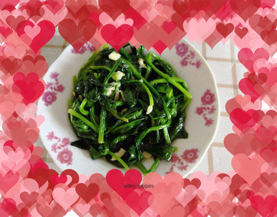 Stir-fried spinach