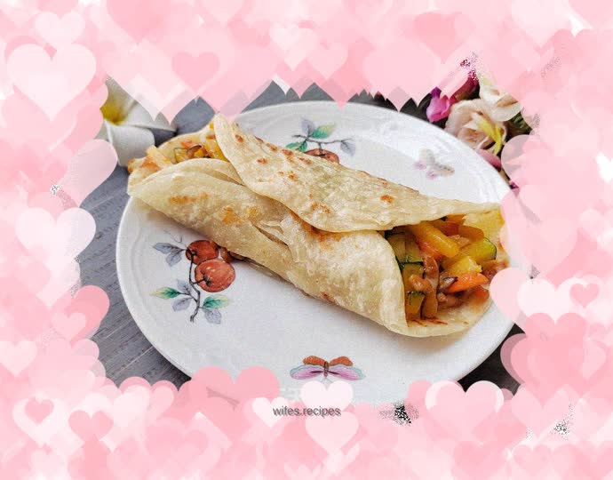 Pumpkin Shredded Pork Hand Pancakes