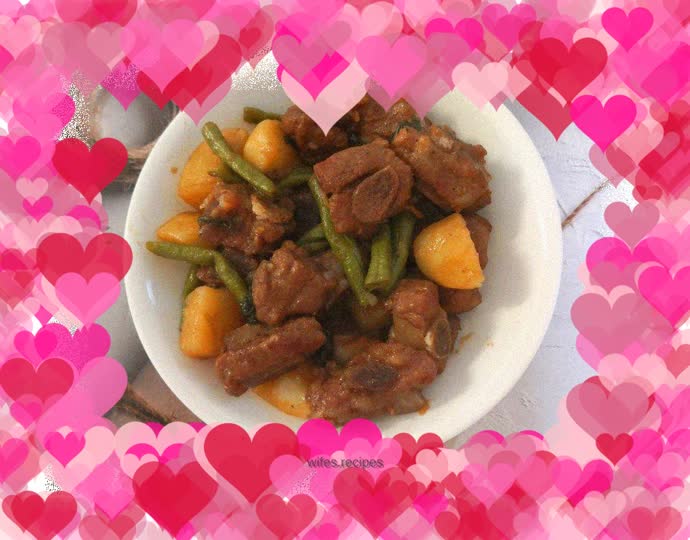 Braised Pork Ribs with Beans and Potatoes