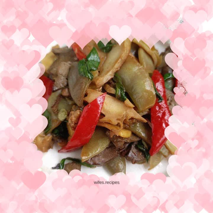 Stir-fried purple eyebrow beans with mutton liver, abalone