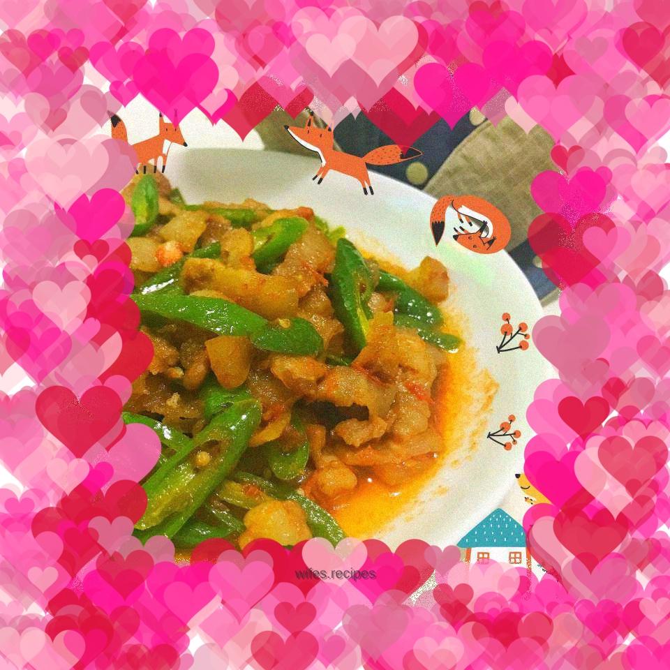 Stir-fried pork with green pepper