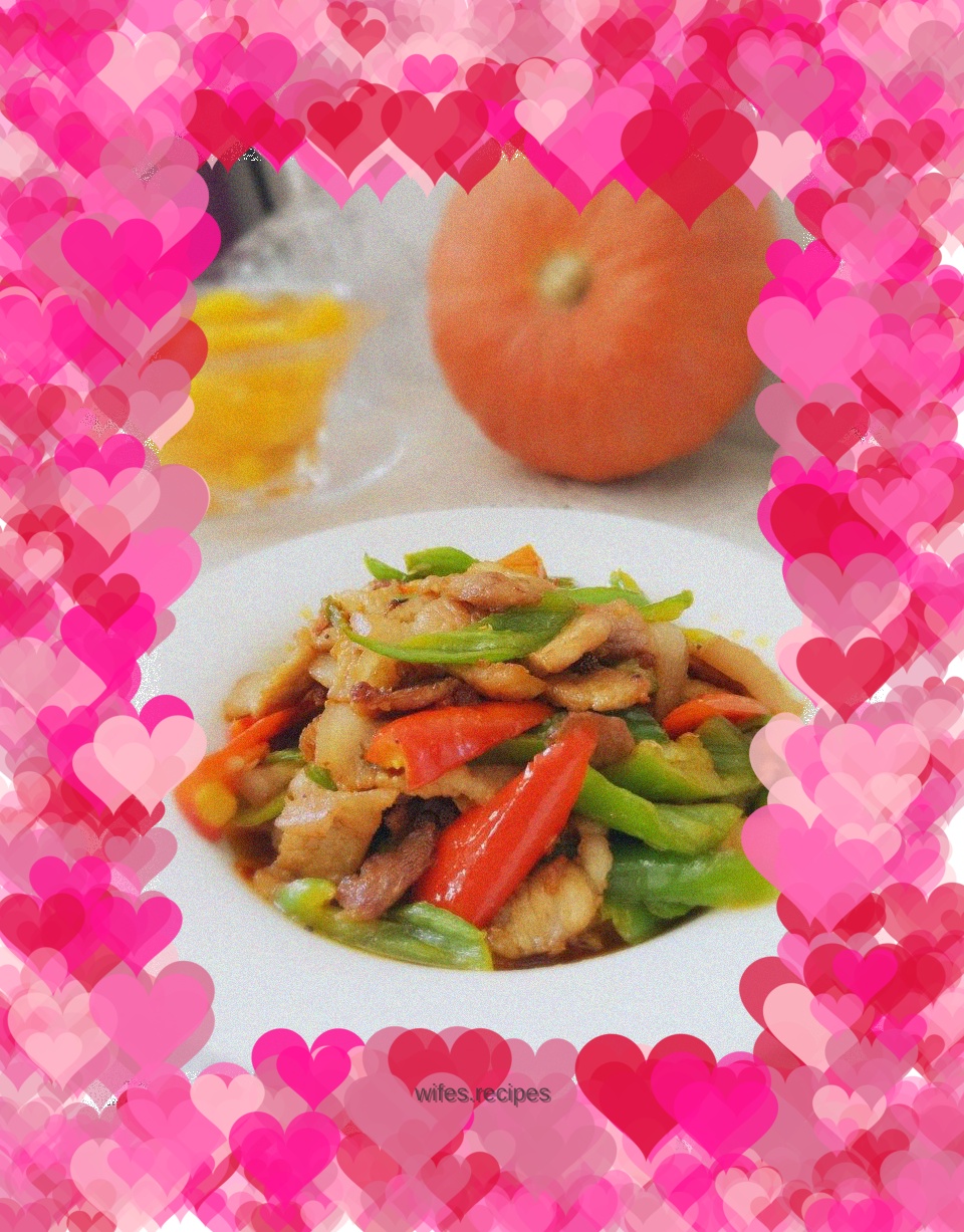 Stir-fried pork belly with green pepper