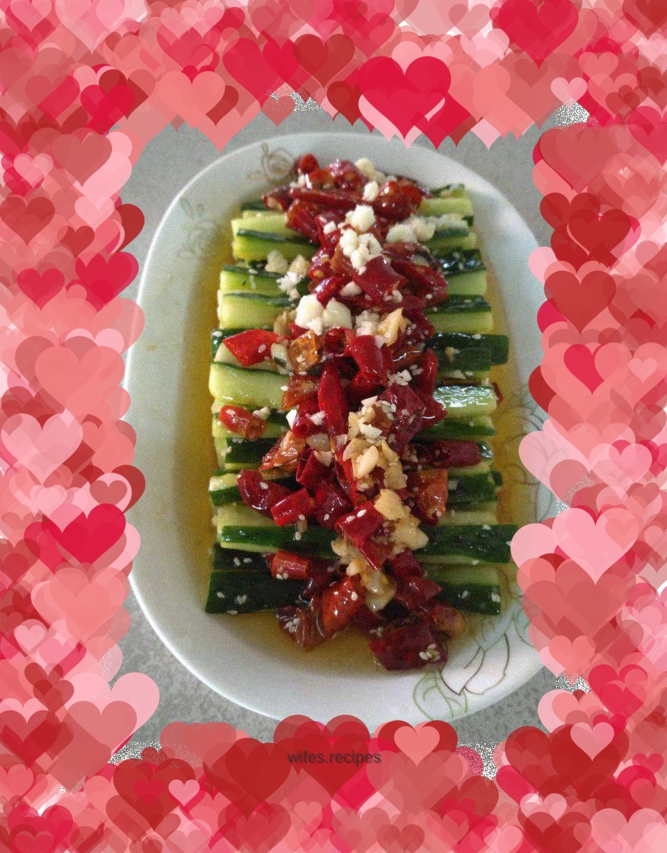 Multi-flavored cucumber strips