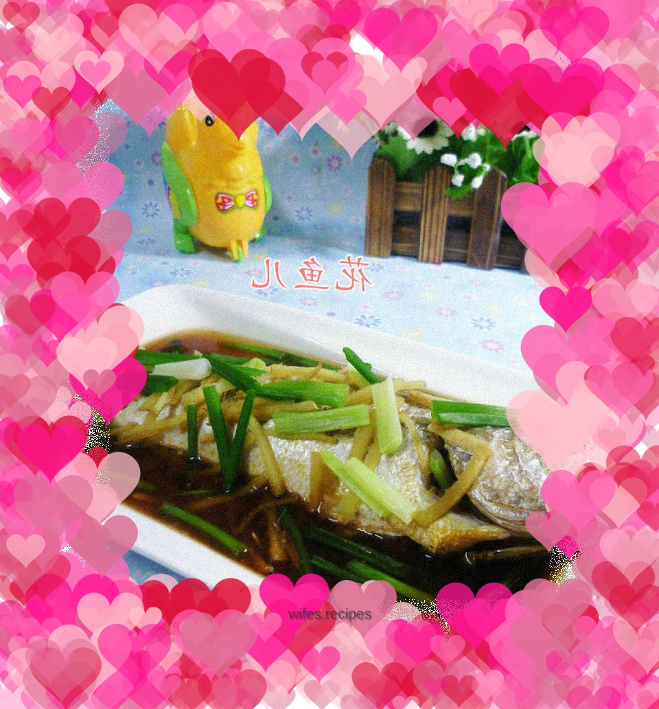 Steamed yellow croaker
