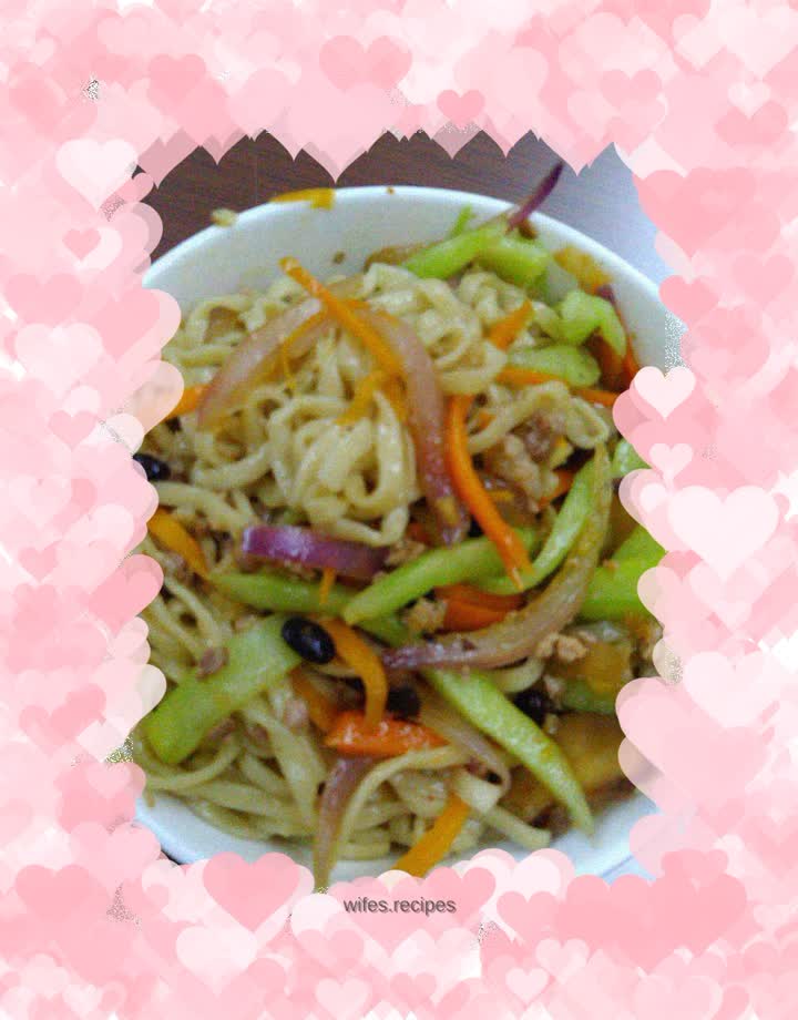 Cool summer - refreshing noodles! !