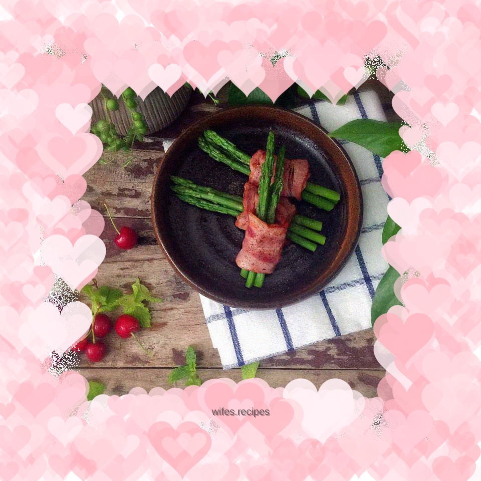 Asparagus and bacon rolls