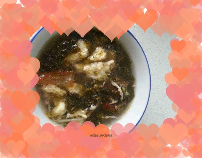 Tomato and seaweed soup