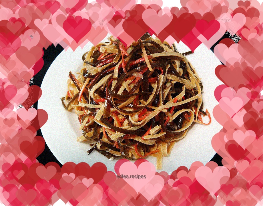 Tofu skin mixed with kelp