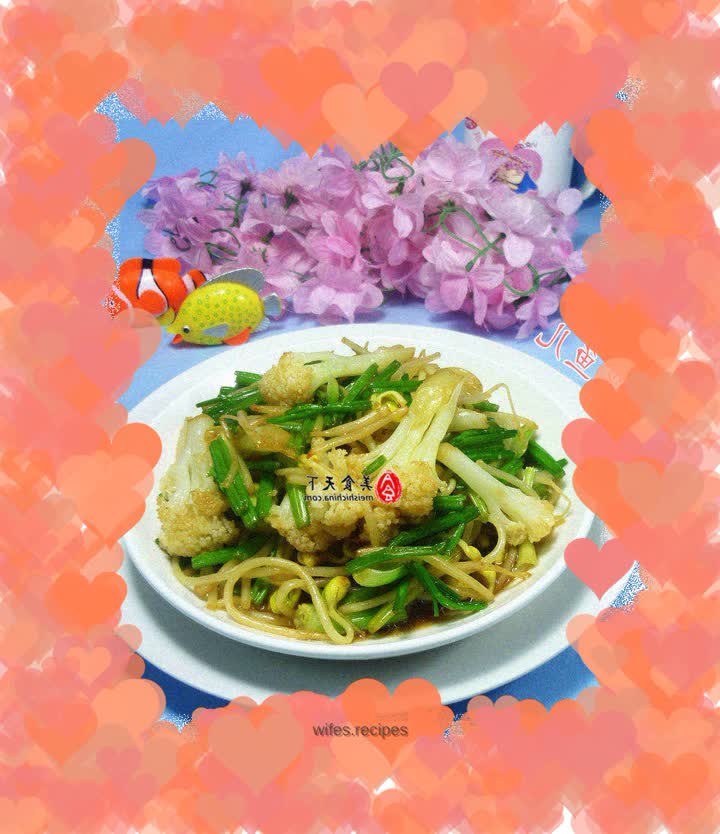 Stir-fried soybean sprouts with celery and cauliflower
