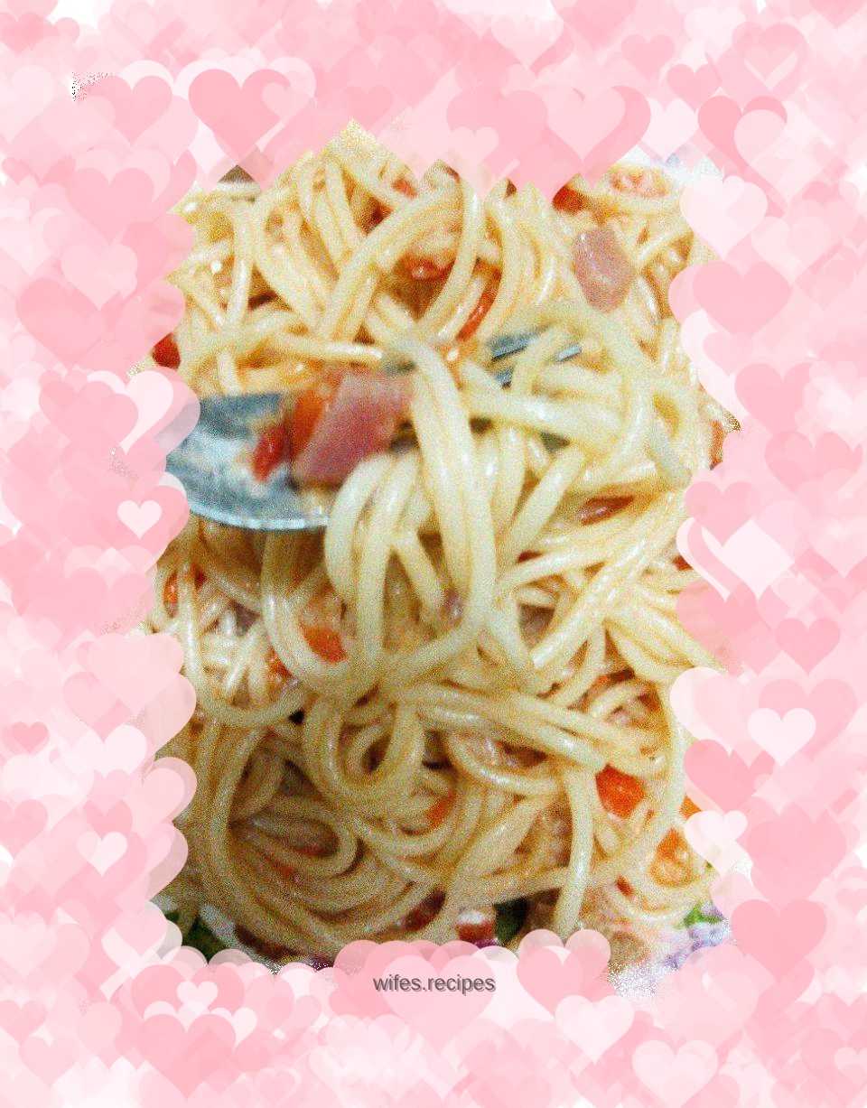 Spaghetti with Tomato Bolognese Sauce