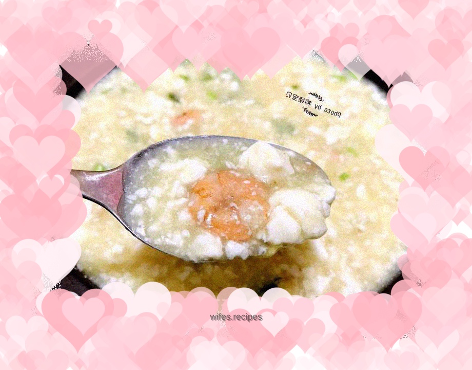 Shrimp, egg yolk and bean curd soup