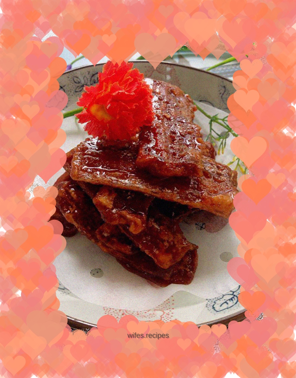 Crispy smoked fish with secret sauce