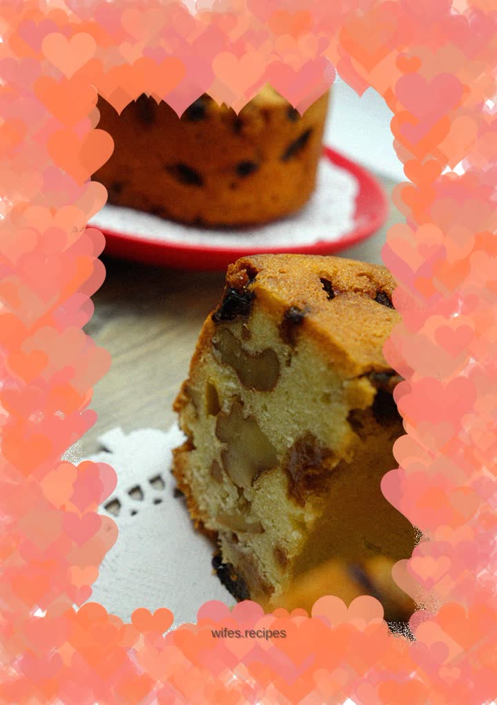 Time is the Taste of Happiness Dried Fruit Pound Cake