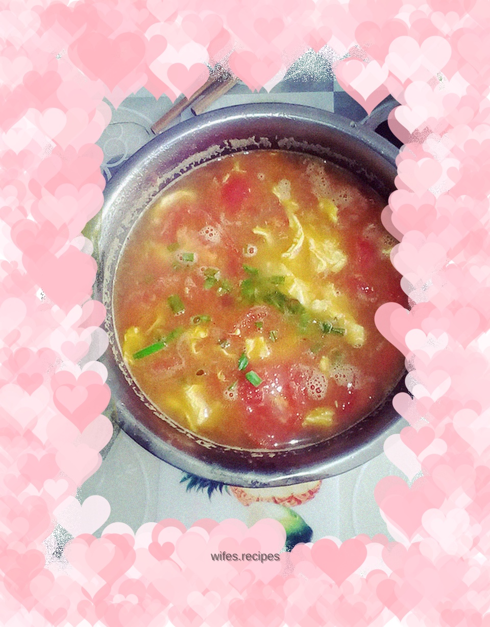 Tomato and egg soup