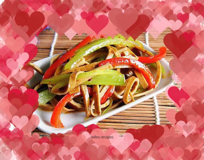 Pepper and sesame lettuce mixed with dried tofu