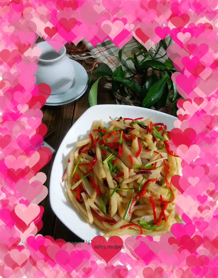 Mr. Potato’s Love Diary = First Love Potatoes = Spicy Shredded Potatoes