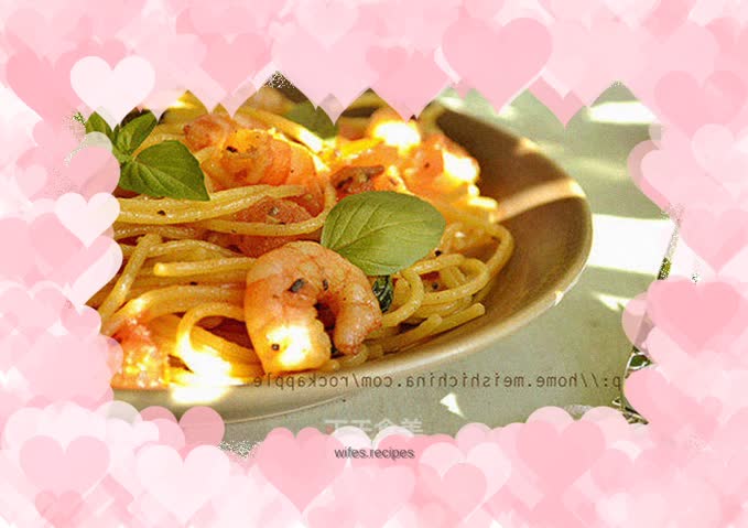 A cozy weekend lunch for one person [Tomato and Shrimp Pasta]